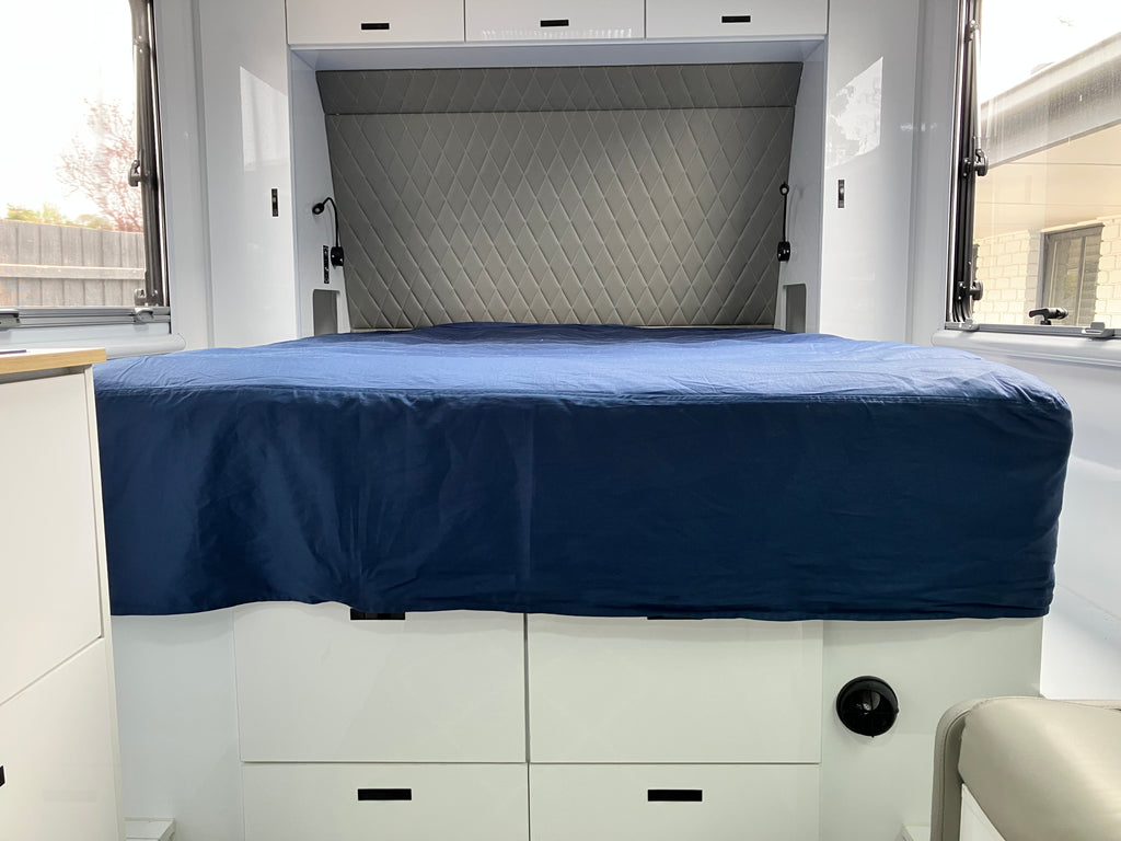 16HT CARAVAN QUEEN SHEET SET