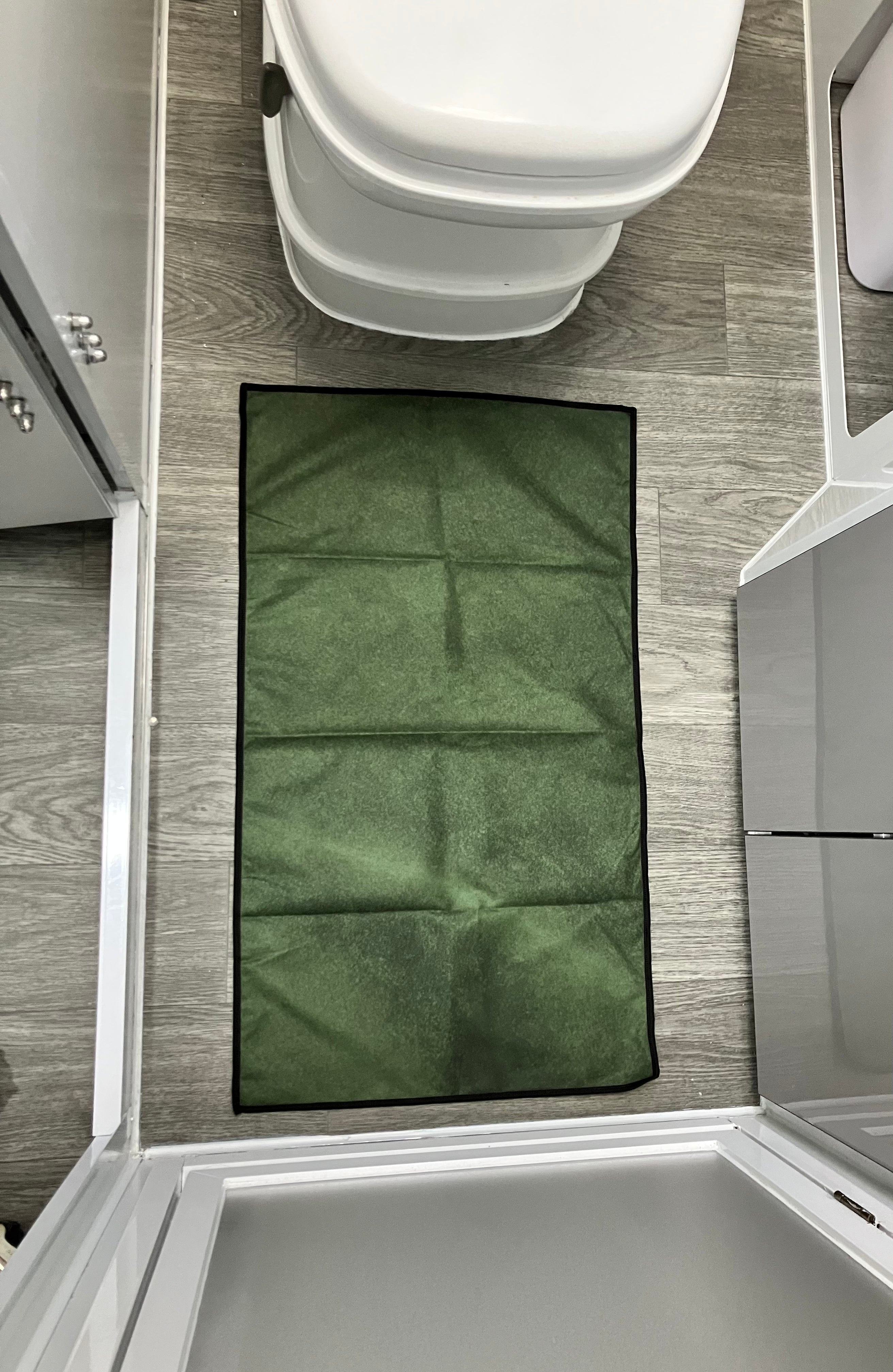 IN STOCK NOW! MICROLUXE BATH MAT - DAINTREE