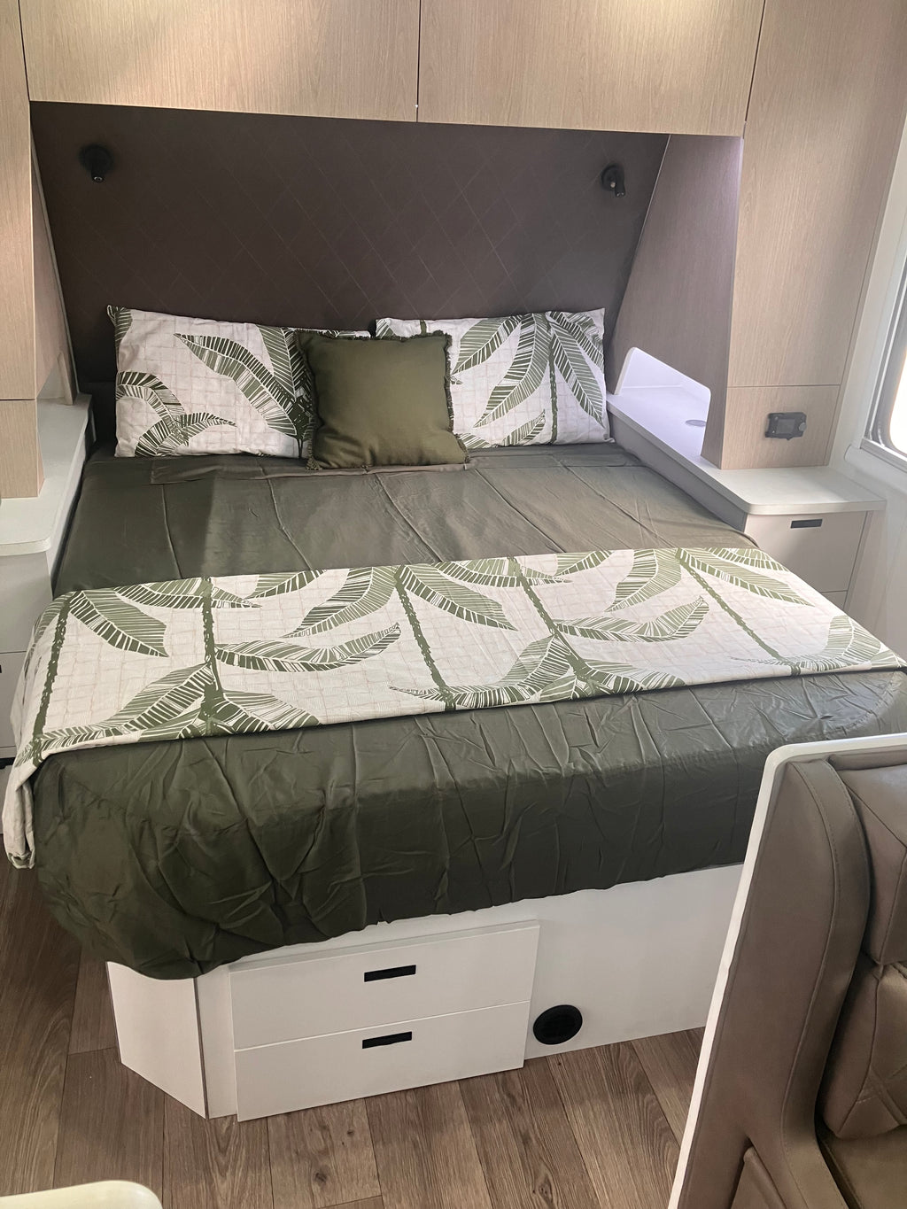 CARAVAN & RV QUEEN ROUNDED CORNERS SHEET SET