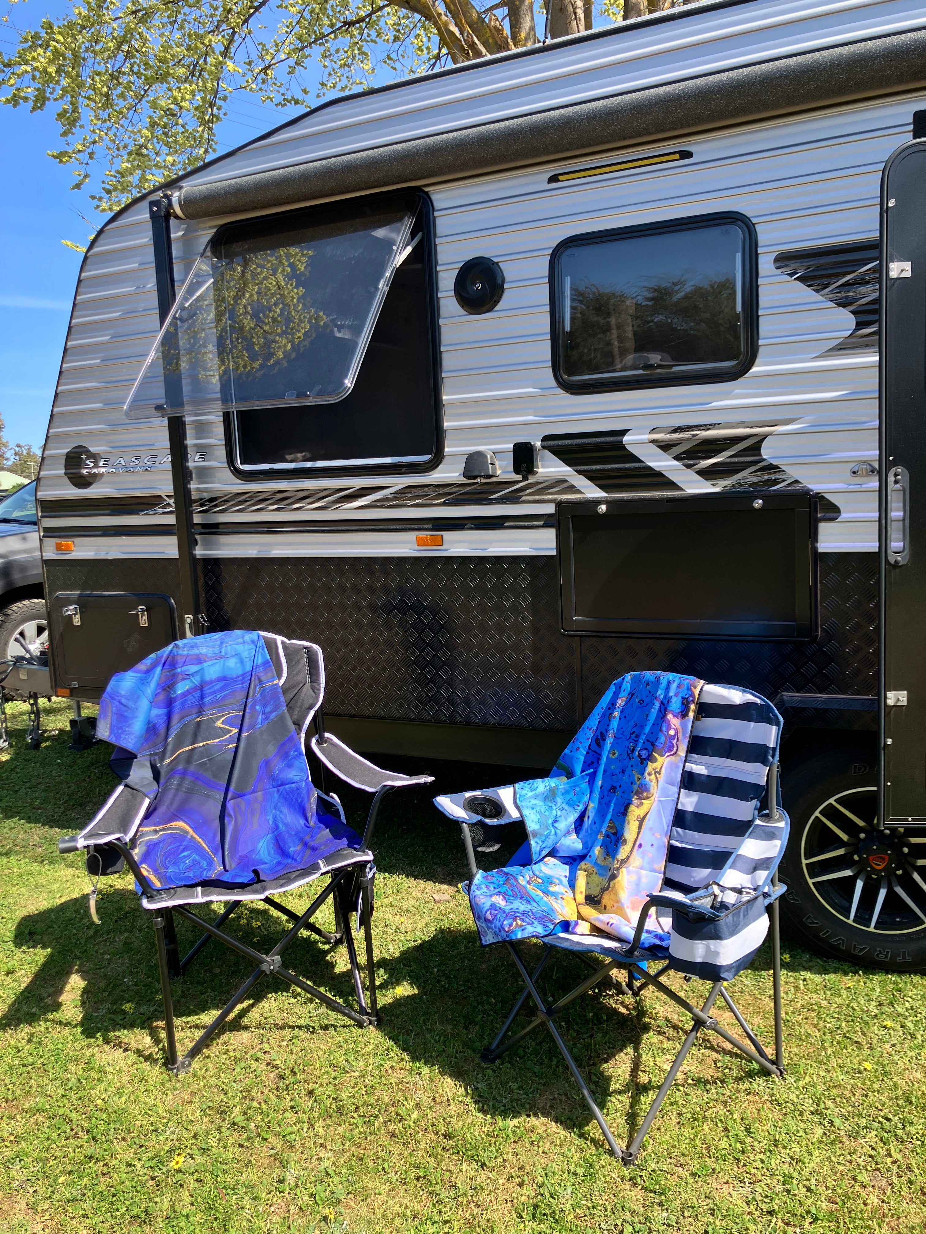 SOUTHAMPTON LIFESTYLE TOWEL - Discontinued