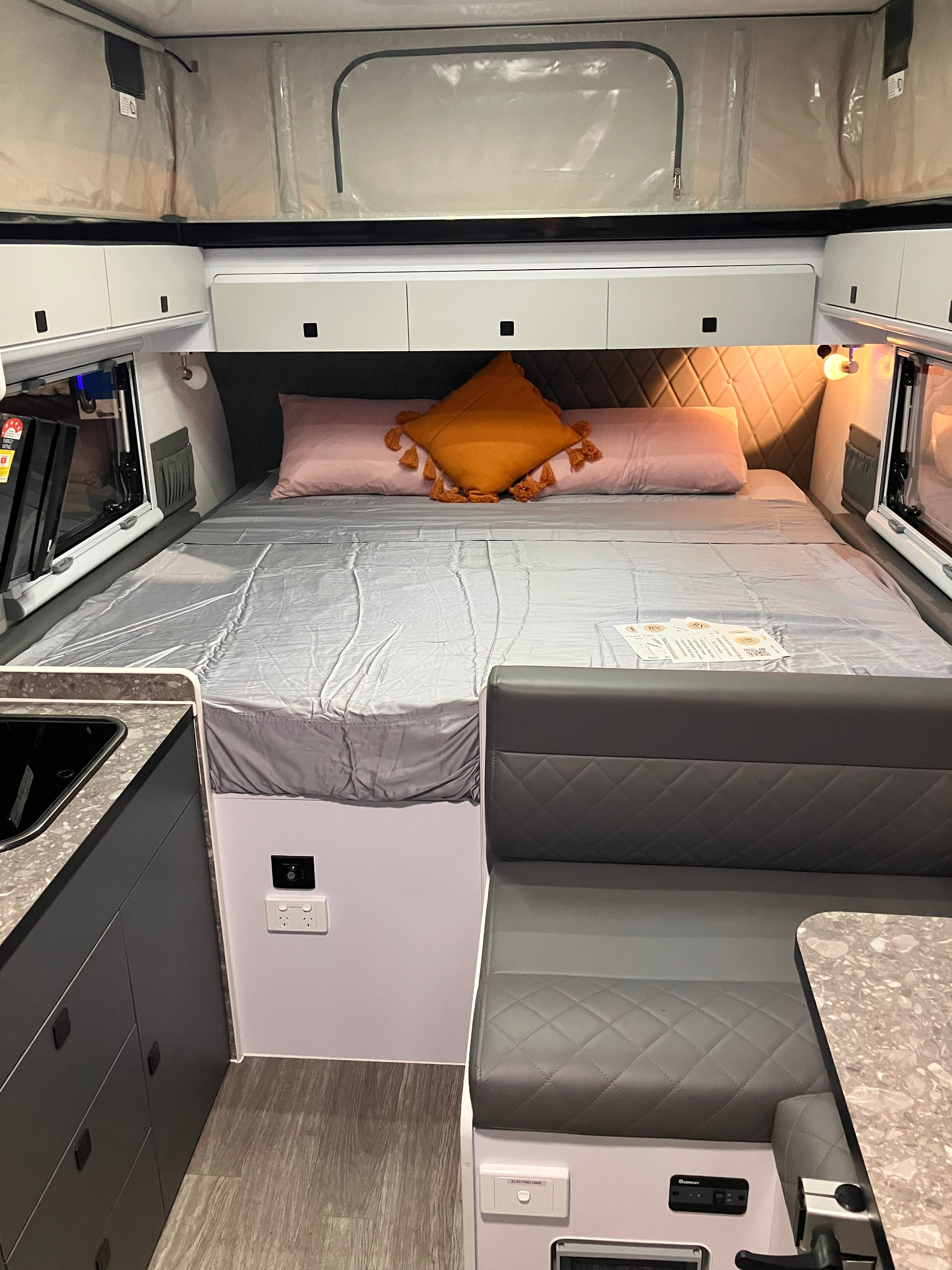 HYBRID KING SHEET SET