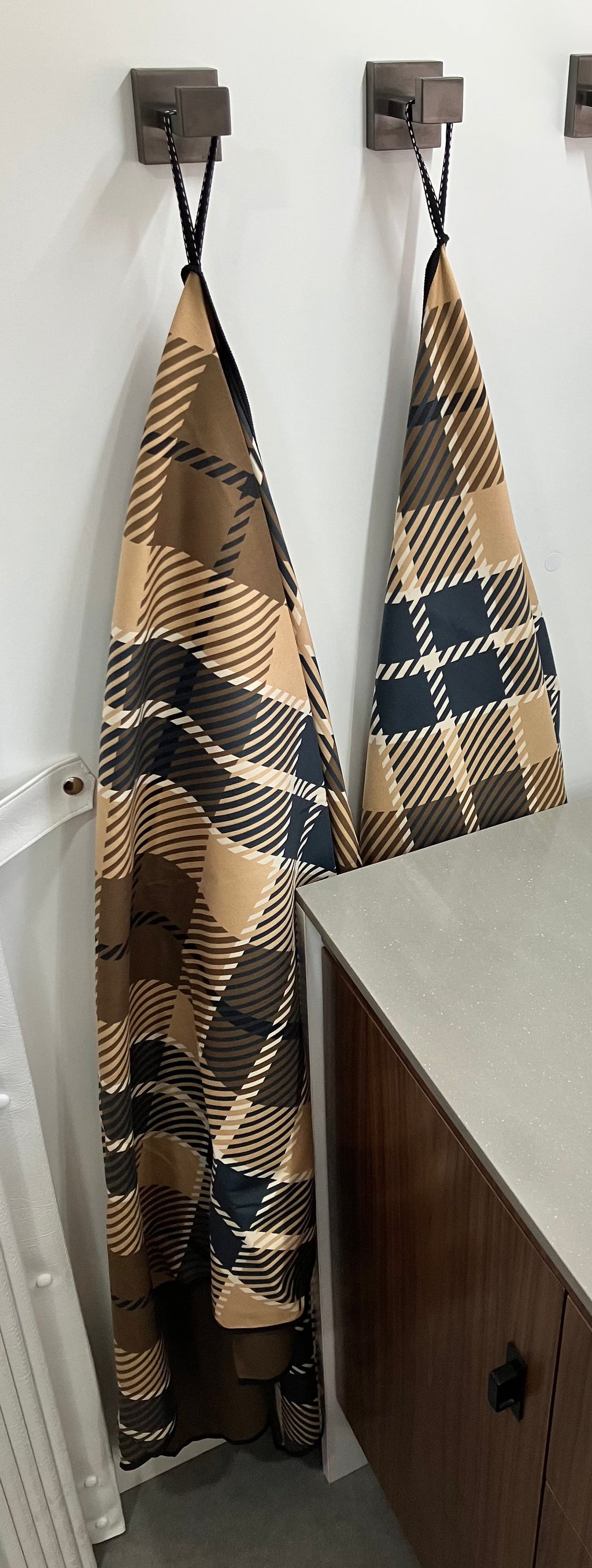 TRIBECA LIFESTYLE TOWEL