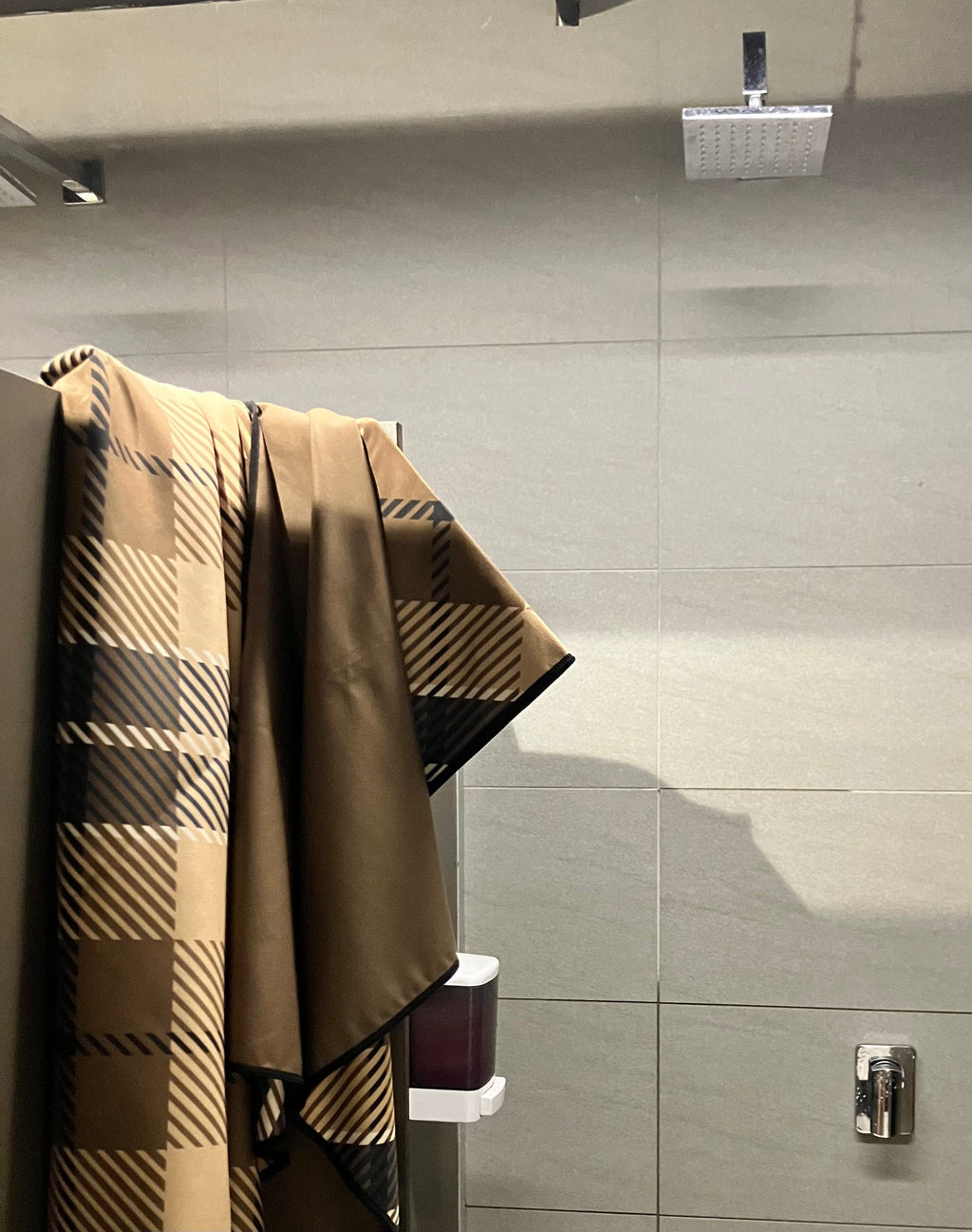 TRIBECA LIFESTYLE TOWEL